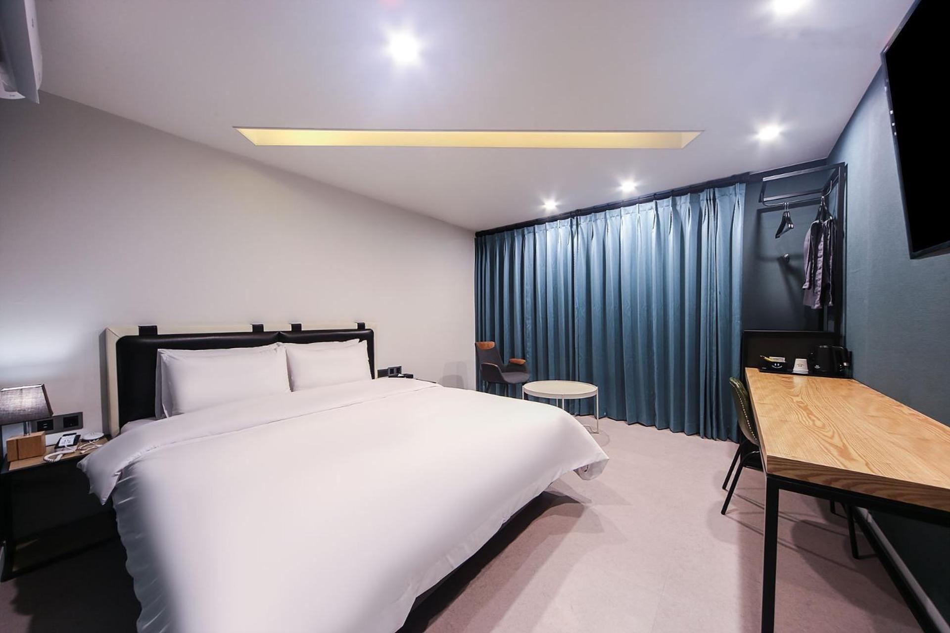 온나 호텔 대연동 부산 Daeyeon Onna Hotel Daeyeon Busan Bagian luar foto