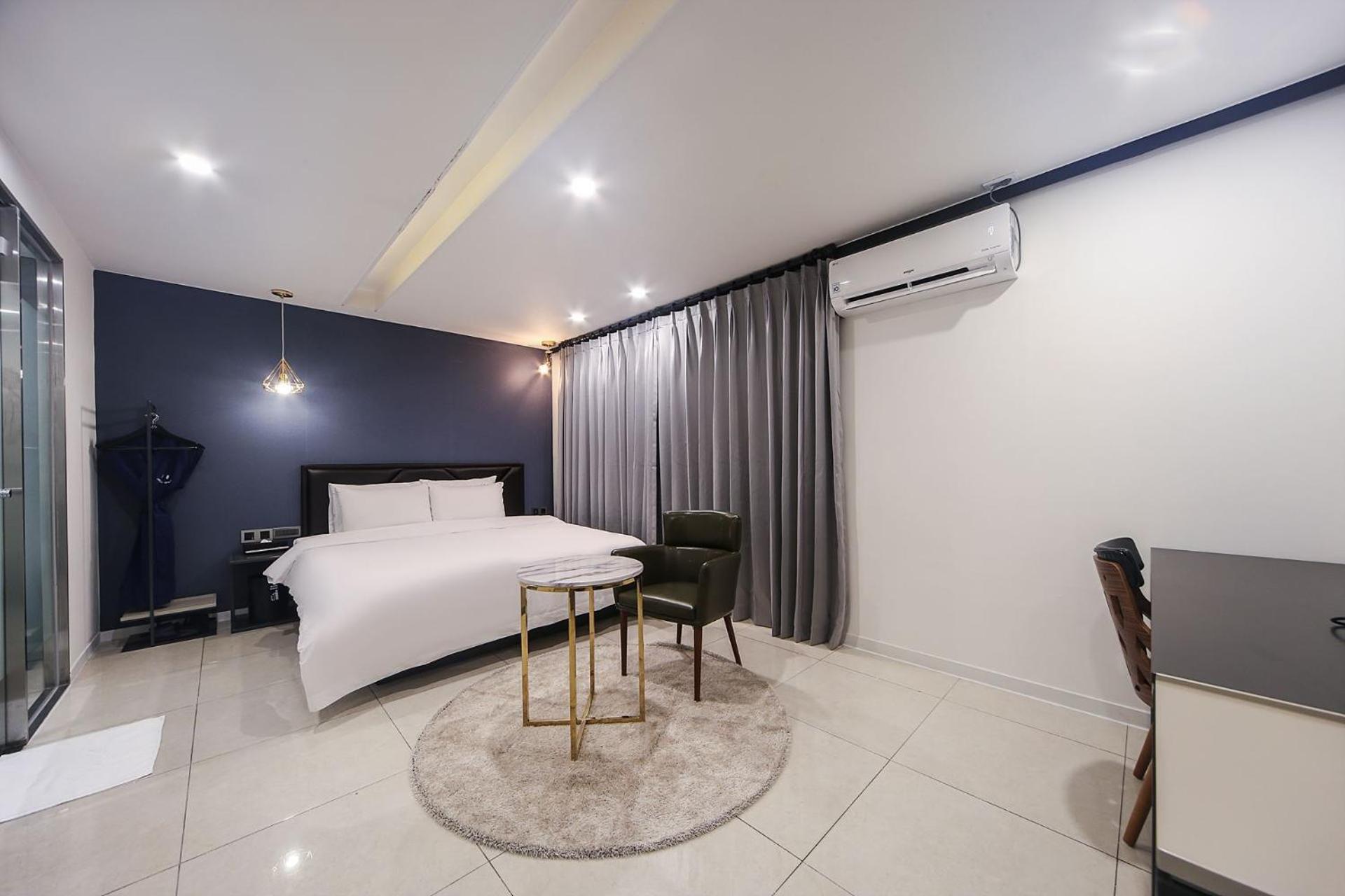 온나 호텔 대연동 부산 Daeyeon Onna Hotel Daeyeon Busan Bagian luar foto